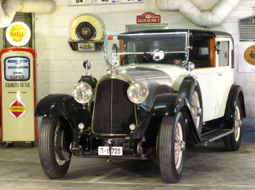 Coches colección-Museo - Grup Limousines Alquiler de Coches con conductor