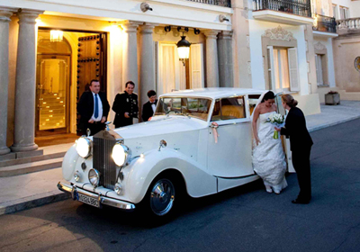 Bodas y eventos especiales - Grup Limousines Arrive in style